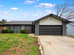 1536 S Belcrest Ave, Springfield, MO 65804