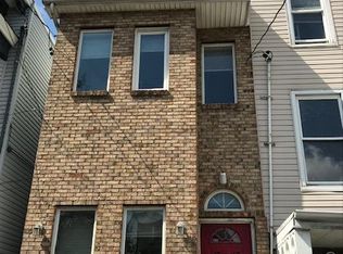 2747 Kennedy Blvd #2, Jersey City, NJ 07306
