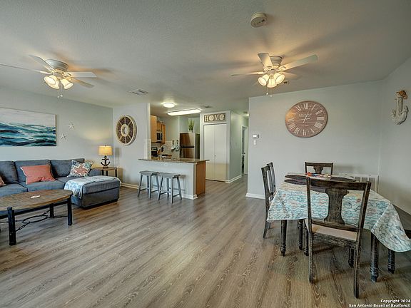 3rd image of 15002 Leeward Dr #5302