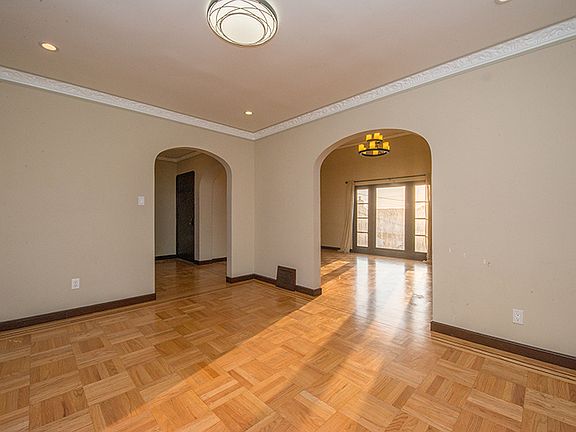 2nd image of 2126 30th Ave