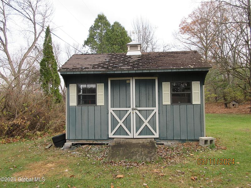 5th image of 241 Clay Hill Road