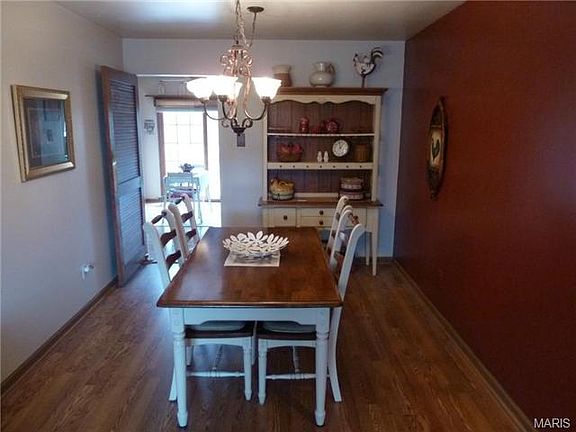 5th image of 4027 Les Cherbourg Ln