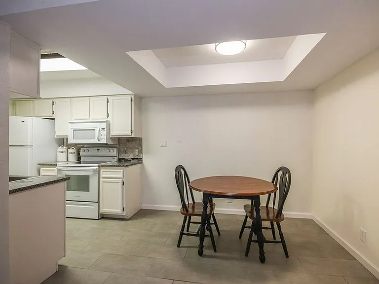 2850 E 90th St #1205 — Photo 7