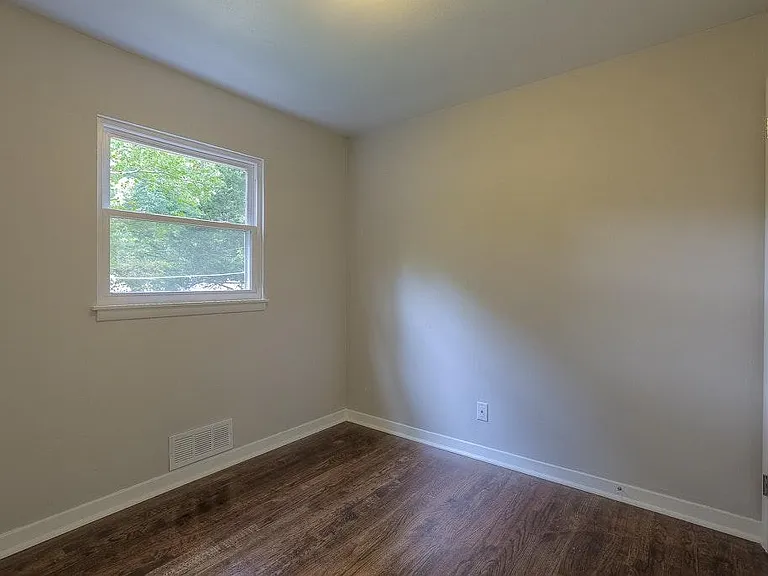 7840 Birch St — Photo 13