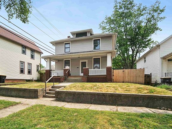 2nd image of 1812 Cortland Ave