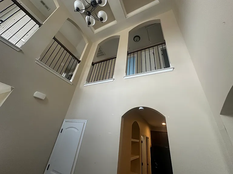 181 Cherokee Pond Ct — Photo 32