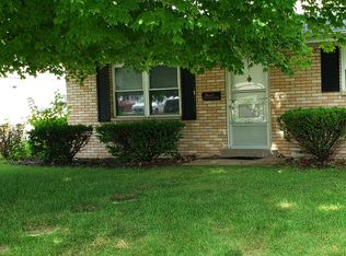 1 Tudor Dr, Belleville, IL