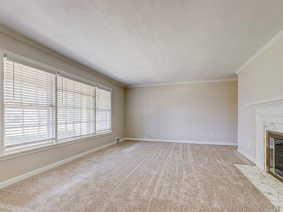 5th image of 3441 Ashlawn Dr