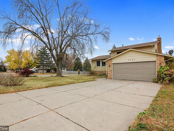 2nd image of 6924 Candlewood Cir