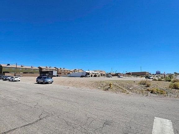 5th image of 3457 Maricopa Ave