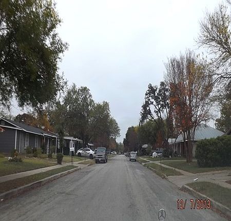 5th image of 219 Moonstone Dr