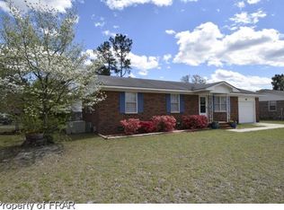 3733 Colonial Cv, Hope Mills, NC 28348