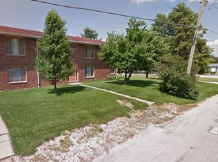 106 W Franklin St, Edinburg, IL