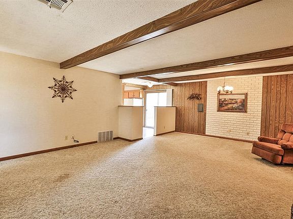 3rd image of 1449 SW 61st St