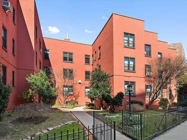 510 Kappock St APT 3B, Bronx, NY 10463