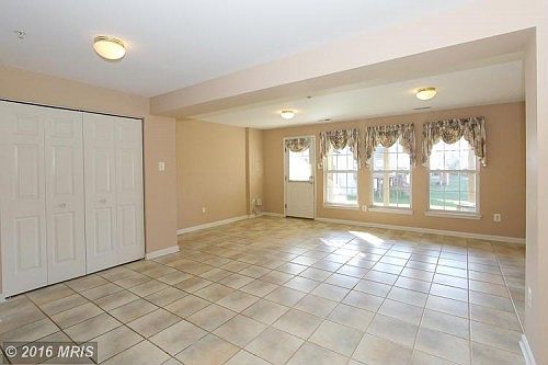 4th image of 4671 Weston Pl