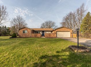 1075 Harold Cir, Ann Arbor, MI 48103