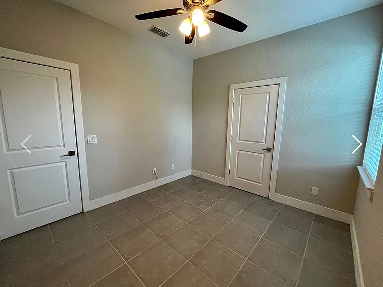 1157 Hudson Harbor Ln — Photo 11