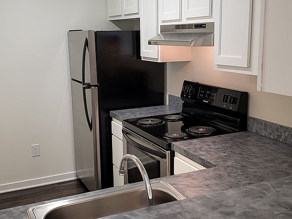 3rd image of 4600 Forest Hills Ln #1ac6dd33a