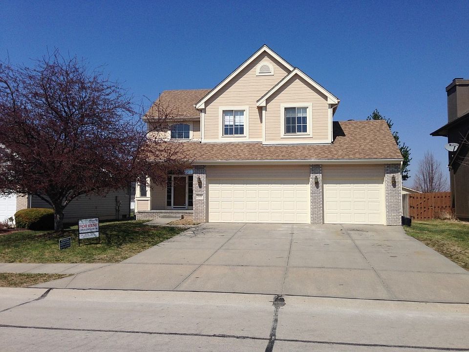 1st image of 2610 Tulip Ln