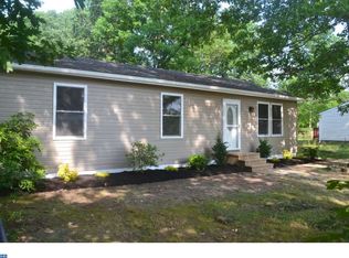 327 Broadlane Rd, Williamstown, NJ 08094