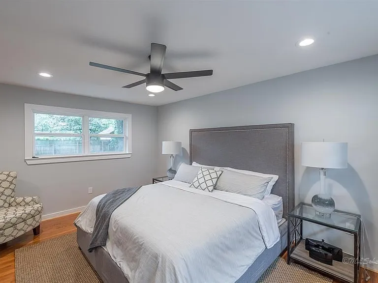 10058 Larston St — Photo 13