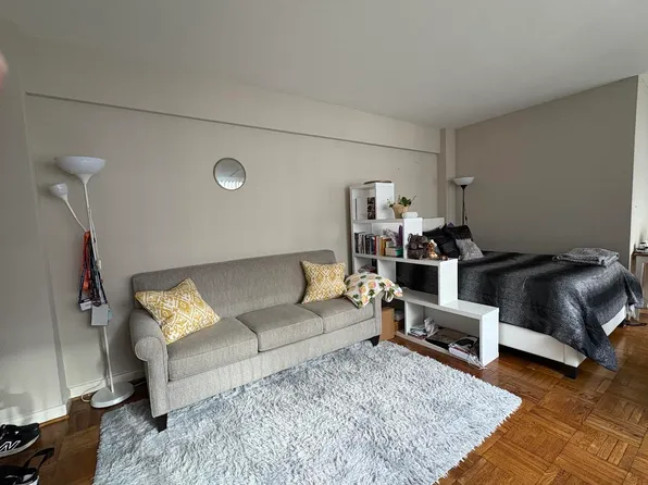 2141 I St NW, Washington, DC