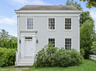 106 Hampton St, Sag Harbor, NY 11963