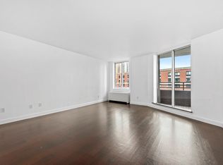 333 Rector Pl APT 808, New York, NY 10280