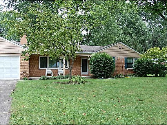 2nd image of 1010 Oakdale Dr