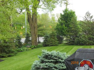 3395 Saint Charles Ln, Hilliard, OH 43026
