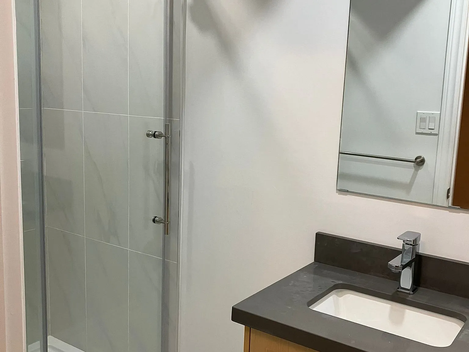 1 bed, $900 — Photo 3