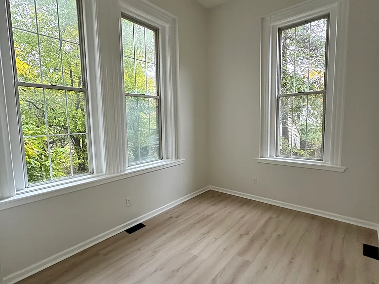 97 South Ave #8 — Photo 14