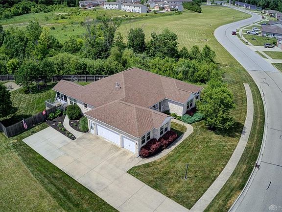 3rd image of 619 Meadow Glen Ave