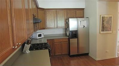 5th image of 111 N Larch Ave APT 302