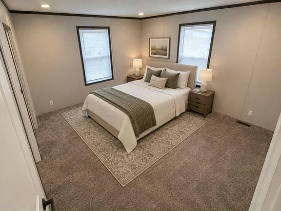 4th image of 452 Warbler Ln #452