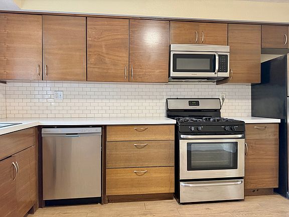 3rd image of 4415 N 8th Ave APT 1