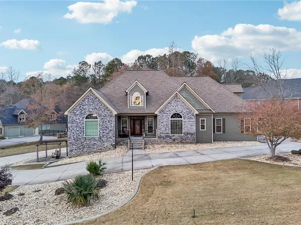 22 Spring Lake Trl, White, GA 30184