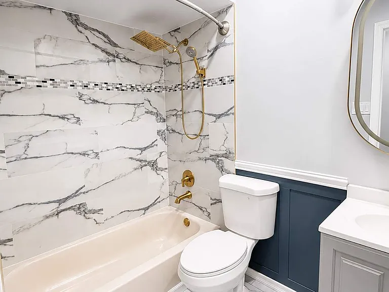 1222 E 82nd St #2 — Photo 10