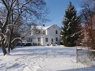 2nd image of 186 Weyman Ave