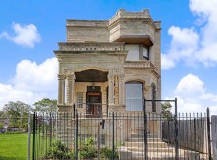 3416 W Jackson Blvd, Chicago, IL 60624