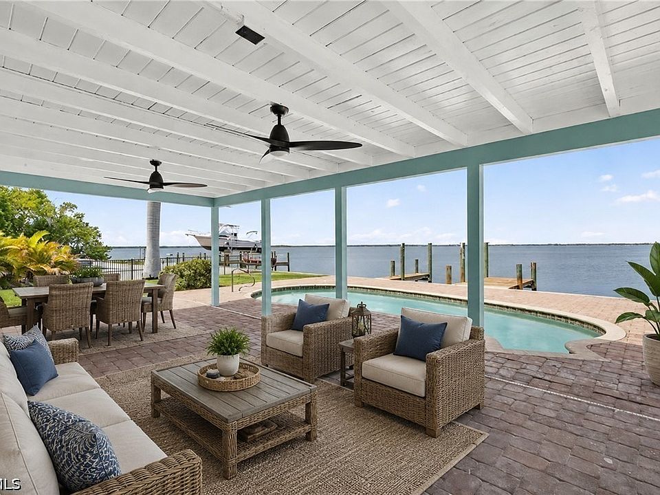 1st image of 3 Bayview Blvd
