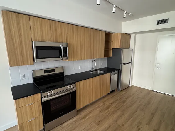 825 E 26th St #S, Hialeah, FL 33013