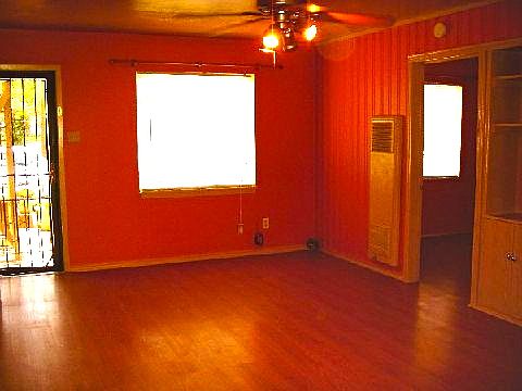 3rd image of 805 Eleanor Ave