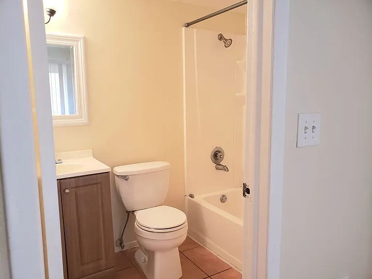 7100 Waterside Dr — Photo 9