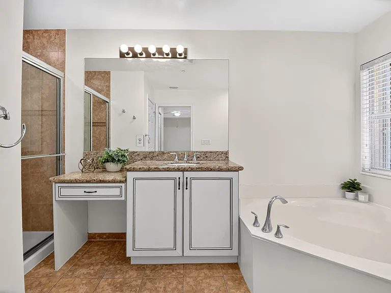 7662 Spatterdock Dr — Photo 14