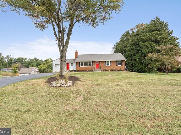 4th image of 1804 Briggs Chaney Rd