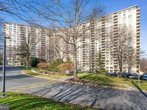 5225 Pooks Hill Rd APT 406S, Bethesda, MD 20814