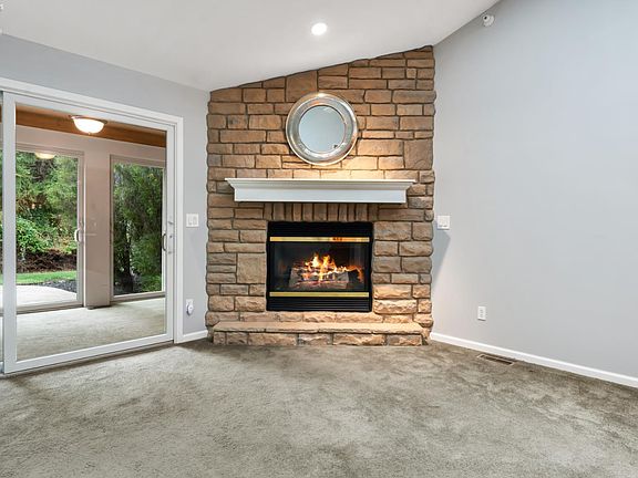 5th image of 10654 E Bayshore Rd Unit 4