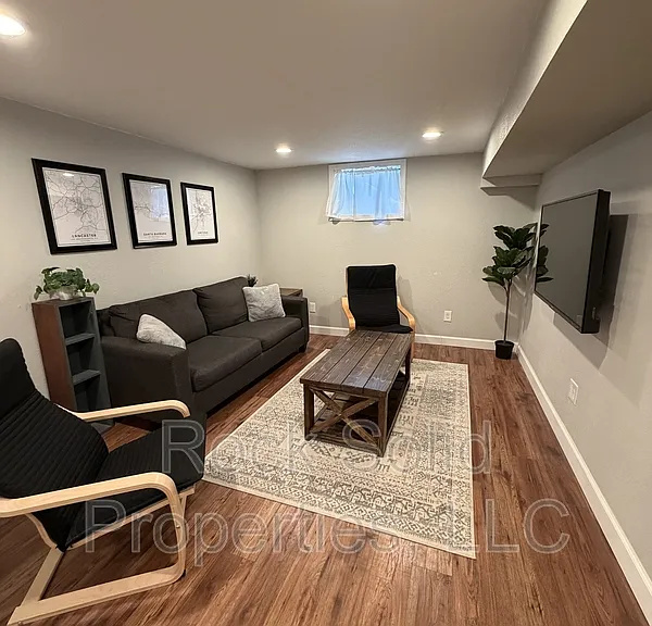 1008 Adams Ave — Photo 18